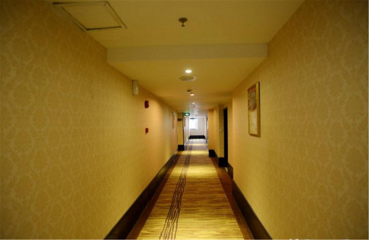 Vienna 3 Best Hotel Shanghai Expo Sanlin Экстерьер фото