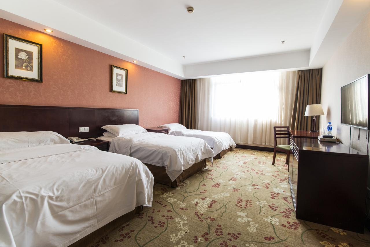 Vienna 3 Best Hotel Shanghai Expo Sanlin Экстерьер фото