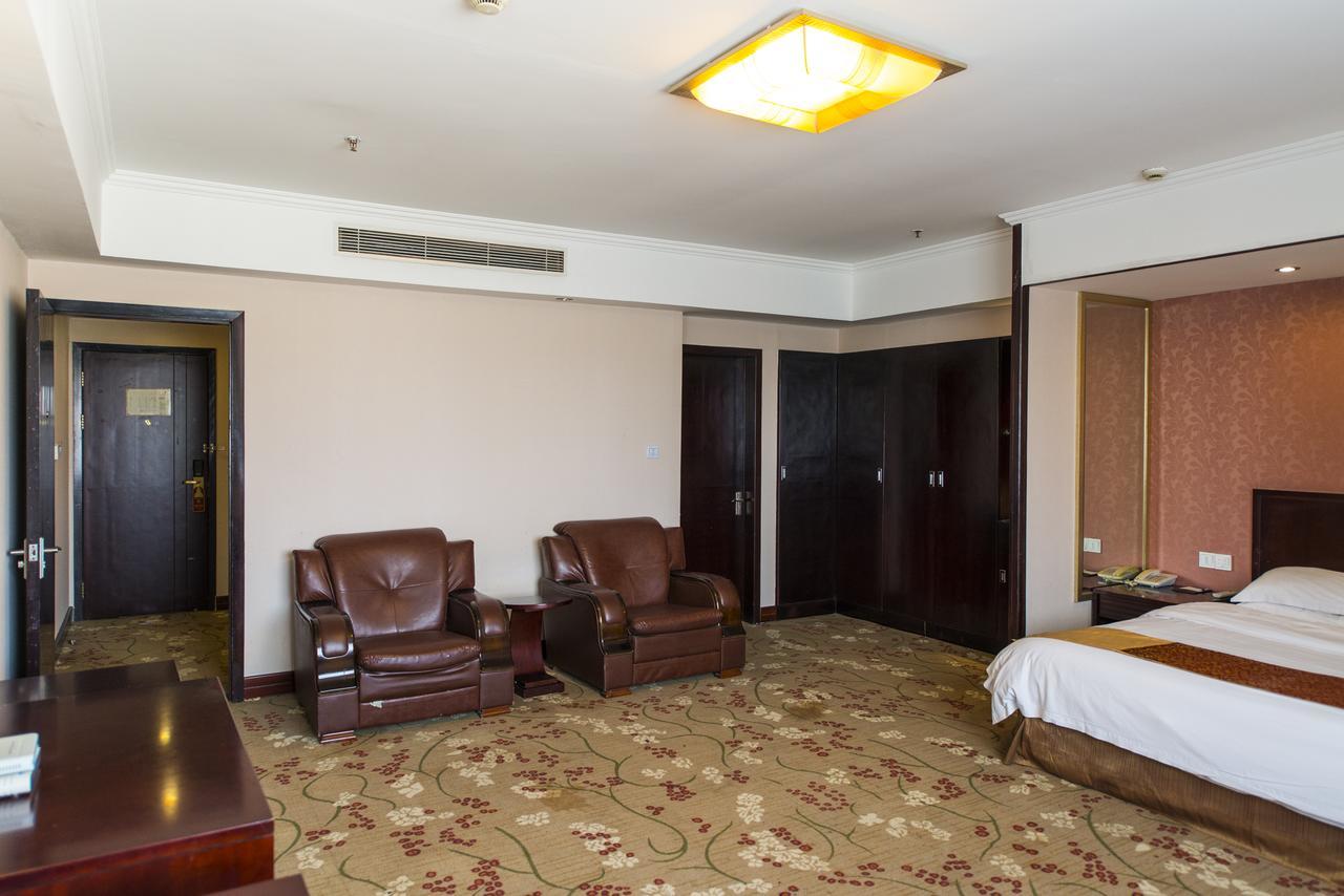 Vienna 3 Best Hotel Shanghai Expo Sanlin Экстерьер фото