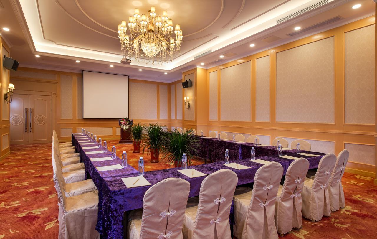 Vienna 3 Best Hotel Shanghai Expo Sanlin Экстерьер фото